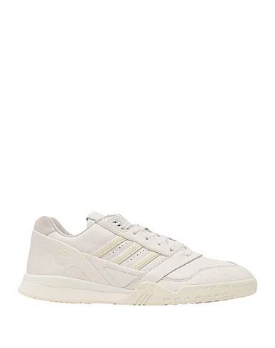 Adidas A.R. Trainer Sneaker / Größe 38 ⅔ / Off White in Ebstorf