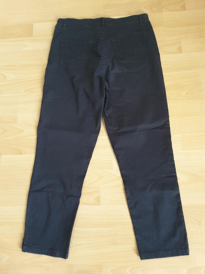 Adagio Jeanshose  Damen 7/8-Länge schwarz in Gr. 38 in Niedernhausen