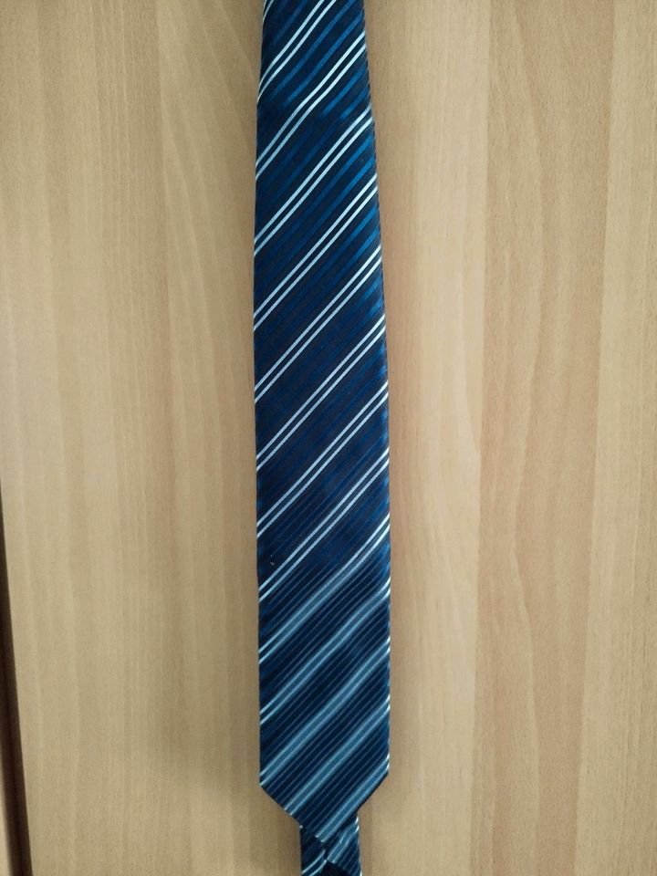 Krawatte blau/grau von Westbury in Duisburg