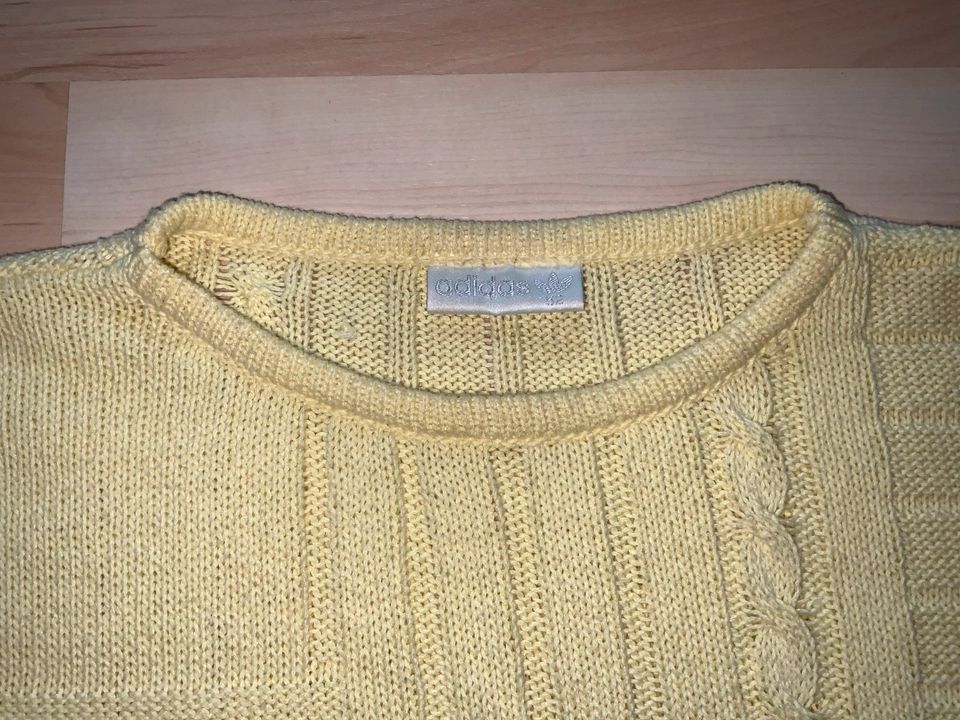 Original Adidas Vintage Pullover Herren Gr. 52 in Bebra
