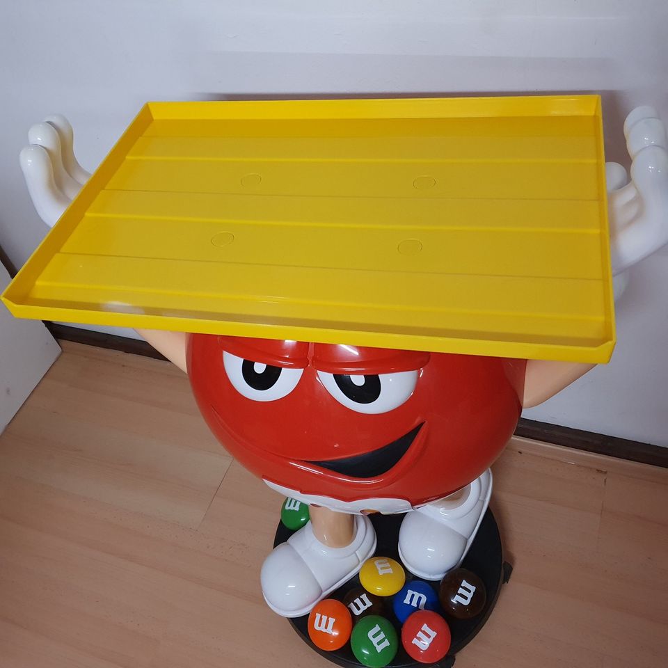 M&M Display Figur Aufsteller Tablett Werbefigur Reklame rot in Wacken