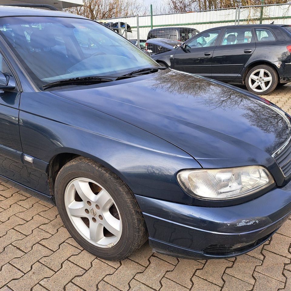 Opel Omega B 2,2 Z22XE G-M79 Lack-36U Schlachtfest  Nr:(4271) in Rennerod