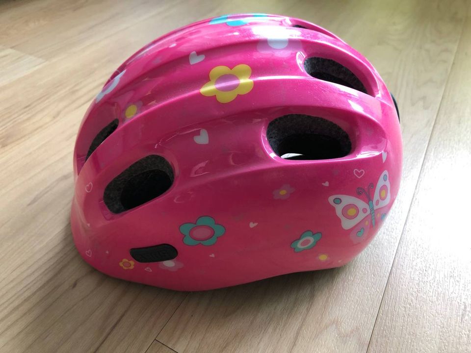 Pinker Fahrradhelm von abus, 50-55 cm, unfallfrei, NR-Haushalt in Cadolzburg