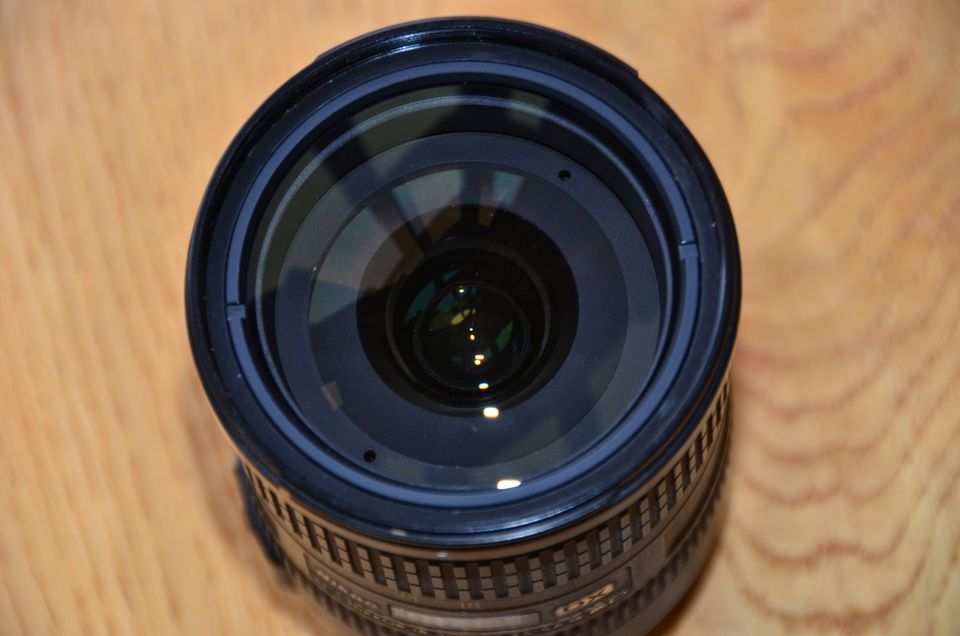 Original Nikon Objektiv 18-200mm, guter Zustand,Übernahmegarantie in Braunschweig