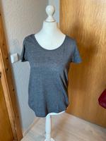 graues T-Shirt Primark Gr. 42 Niedersachsen - Sande Vorschau