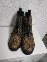 Damen Stiefel in braun und schwarz Duisburg - Walsum Vorschau