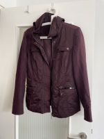 Damen Steppjacke Bordeaux gr. 38 Düsseldorf - Benrath Vorschau