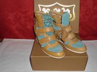 Sneaker Keilabsatz Wedges ASH 39 Plateau Schuhe Stiefelette NEU Brandenburg - Jüterbog Vorschau