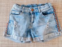 ZARA JEANS SHORTS 128 134 KURZE HOSE HELLBLAU DENIM Sachsen-Anhalt - Quedlinburg Vorschau