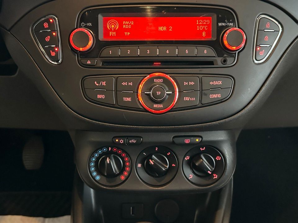 Opel Corsa 1.4 l Benzin Klima/Sitzheizung/MFL/USB/BT in Lauenburg