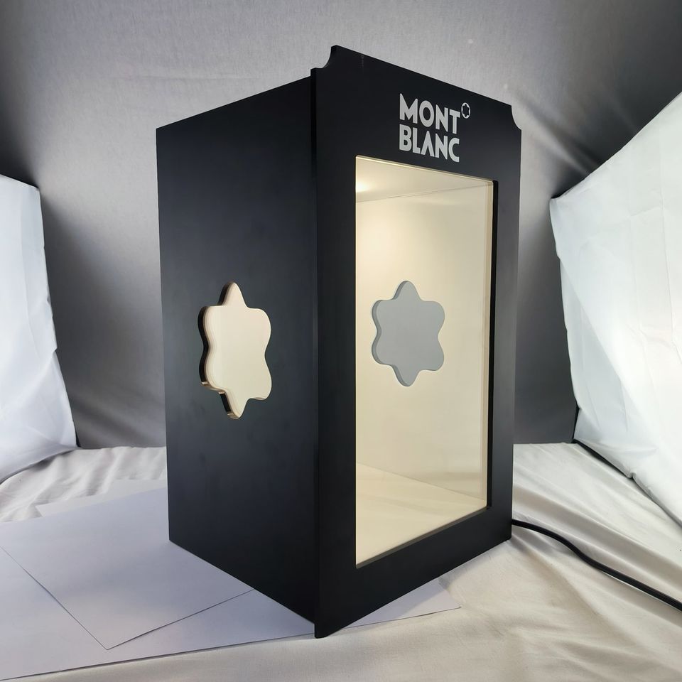 Montblanc Vitrine Schaukasten Ausstellung Präsentation Box Neuw. in Igel