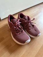 Reebok Damen Reago Essential Crosstrainer dusty pink 36 Niedersachsen - Hildesheim Vorschau