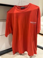 Balenciaga T-Shirt Herren rot München - Bogenhausen Vorschau