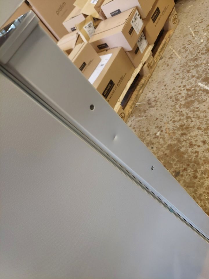 Kühlschrank mit Gefrierfach in München