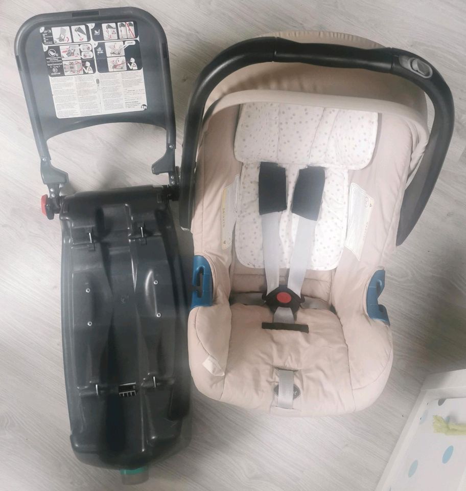 Britax Römer Babyschale inkl. Base mit Isofix in Grünstadt