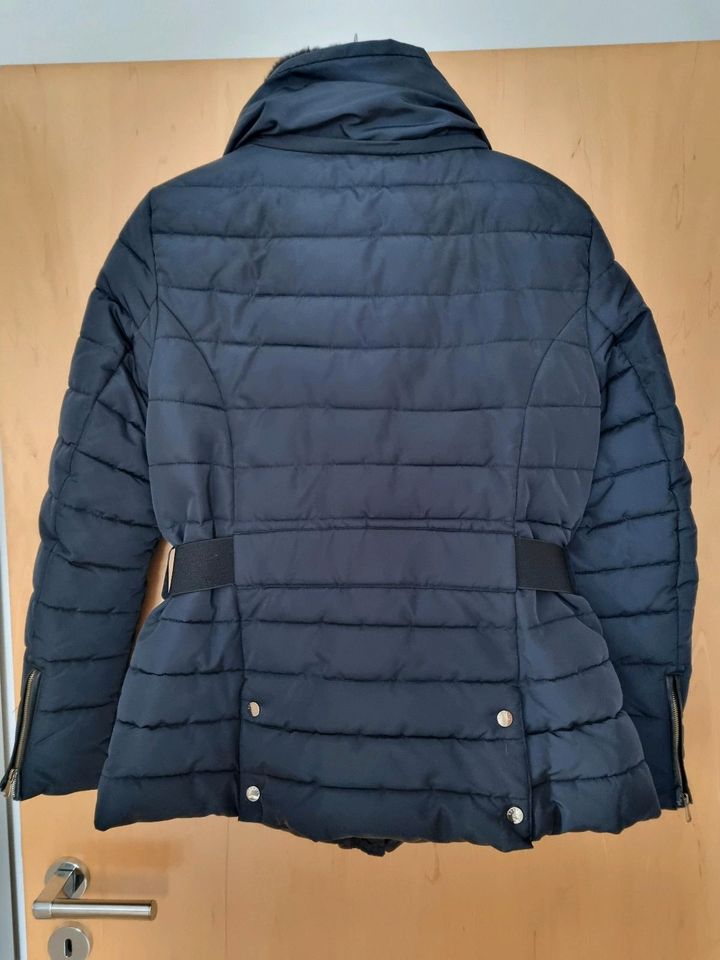 Winterjacke von Esprit gr.44 in Buchloe