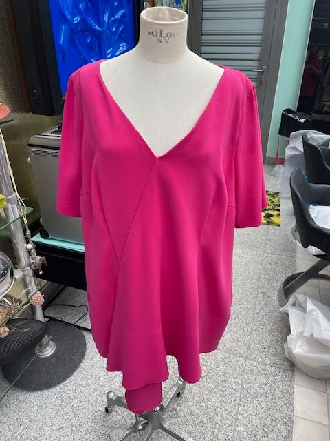 farbenfrohe Bluse von MARINA RINALDI, Gr. 52 in Düsseldorf