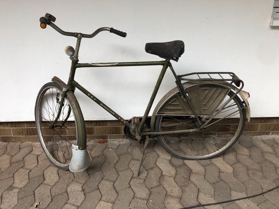 Altes Fahrrad Retro Cazelle in Niederfischbach