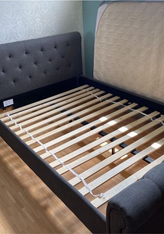 Verkaufe Schönes Bett 140 x 200 cm in Stuttgart