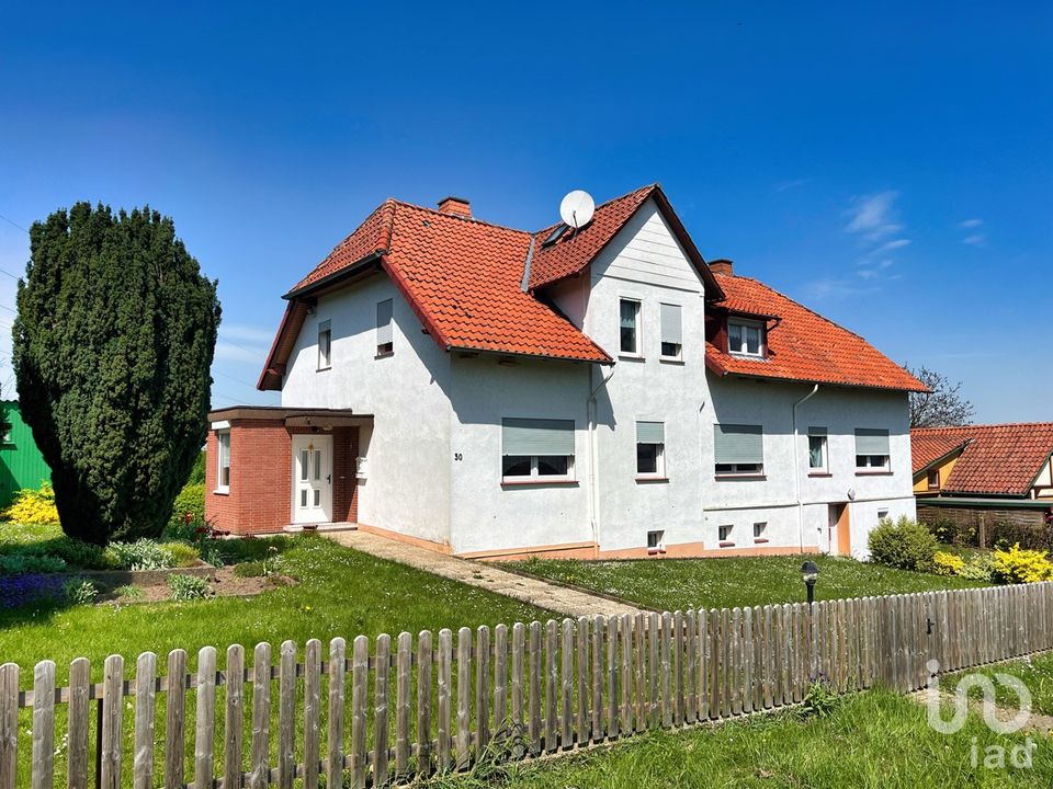 Naturnahes Einfamilienhaus mit Einliegerwohnung in Ortsrandlage mit unverbaubarem Blick in Einbeck