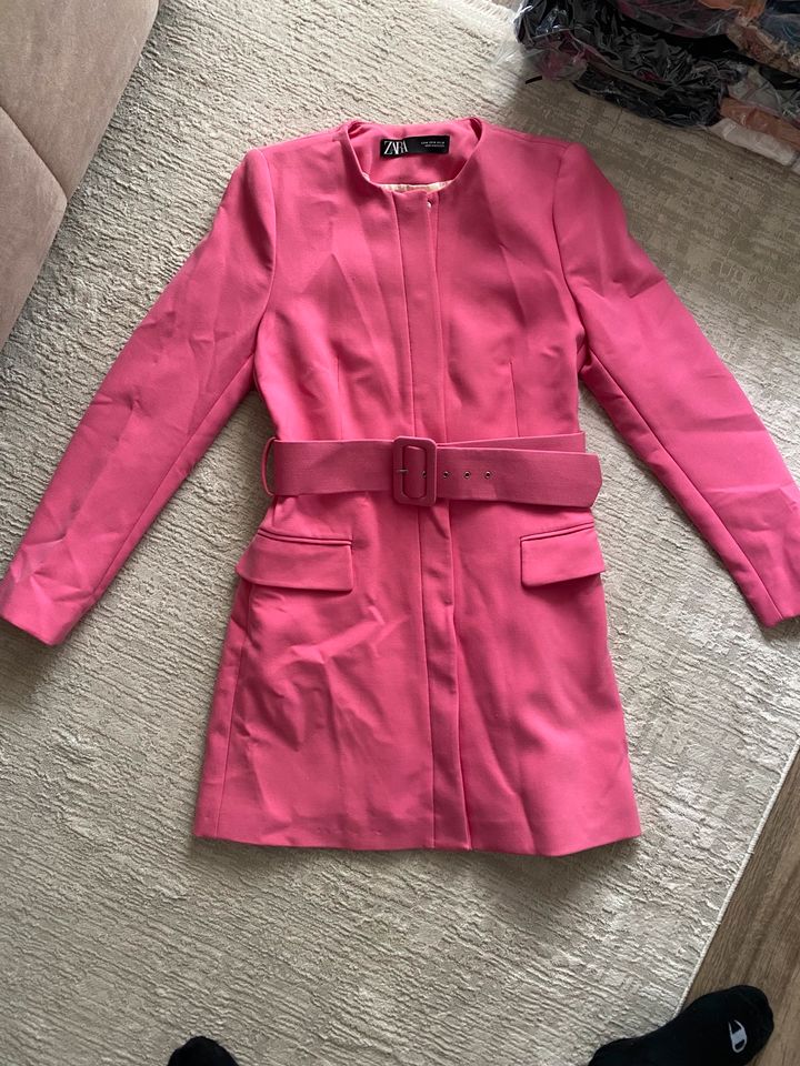 Pinker blazer Mantel Zara in Bremen