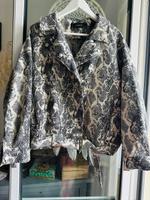 ZARA Jacke im Schlangen-Print – Gr. L Lindenthal - Köln Sülz Vorschau