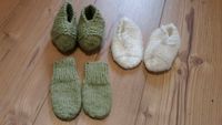 Handmade selbst gestrickte Babyschuhe  u Handschuhe Set aus Wolle Niedersachsen - Celle Vorschau