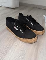 Superga schwarz 41 1/3 Bayern - Moosburg a.d. Isar Vorschau