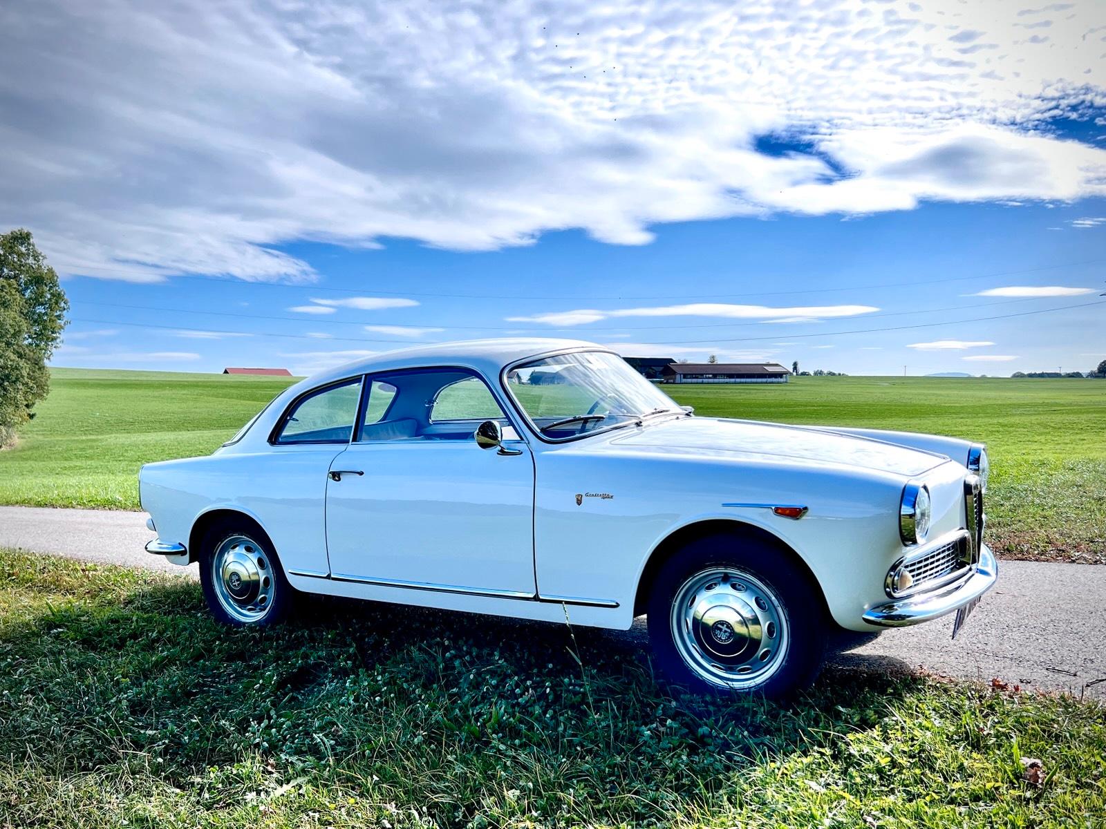 Abbildung des Autos Alfa Romeo Giulietta Spr…