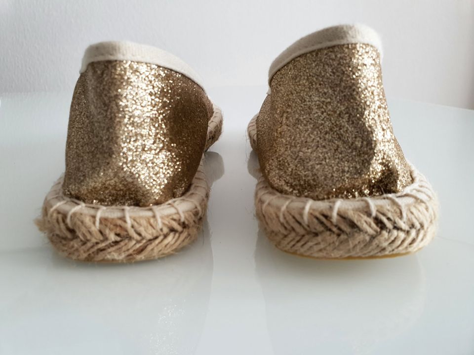 Espadrilles gold/creme NEU (Größe 40) in Hamm