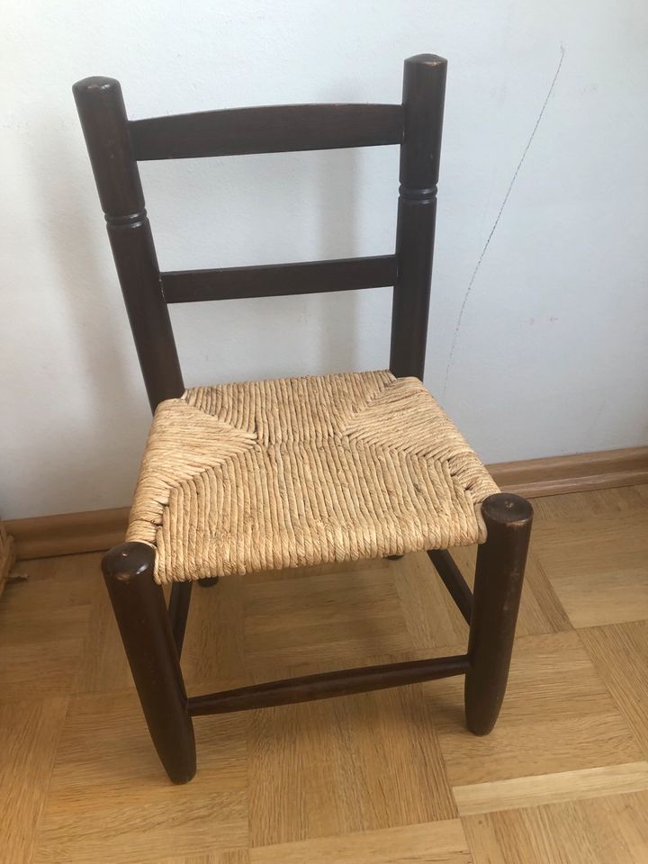 Kinderstuhl Rattan Holz in München