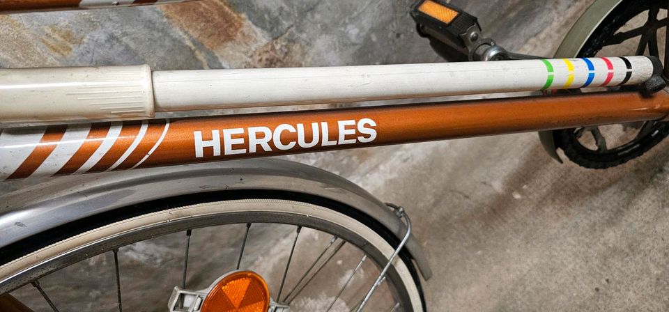 Hercules Varena Damenrennrad 28" Zoll in Berlin