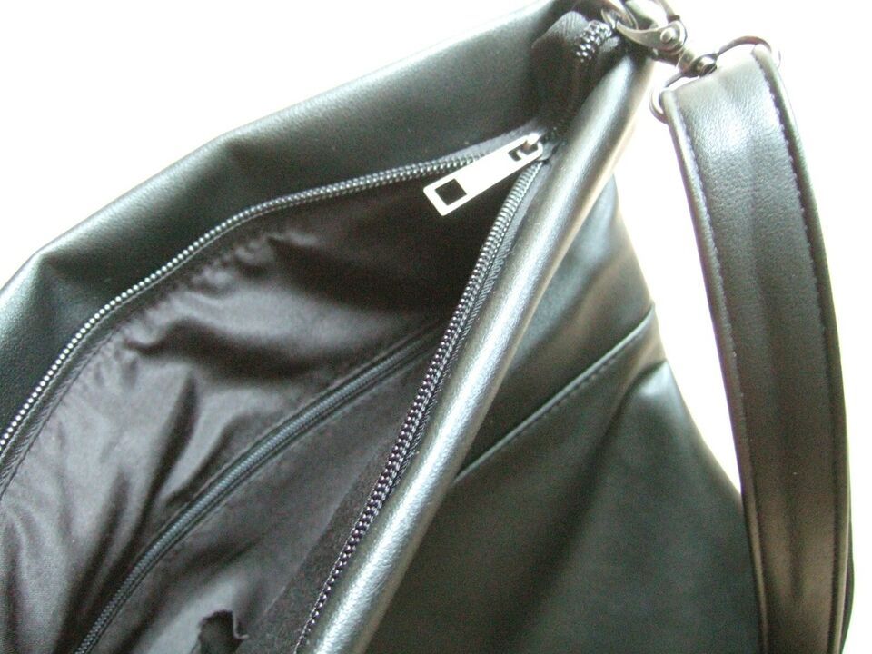 Schlichte Handtasche schwarz Leder-Optik Bag edel in Gelsenkirchen