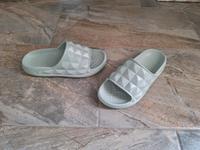 Neu Badelatschen Pantoletten Clogs Slipper Gr.41 Berlin - Pankow Vorschau