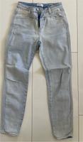 Closed Jeans Skinny Pusher Gr.25 Nordrhein-Westfalen - Herford Vorschau