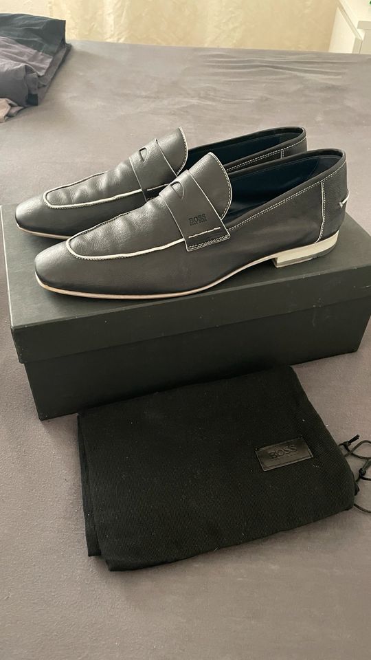 Boss Hugo Boss Herrenschuhe Größe 40,5 in Nürnberg (Mittelfr)