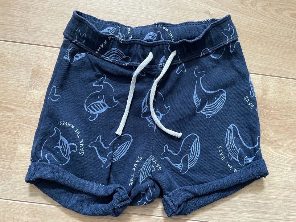 Hose Shorts H&M Gr. 80 Wale in Nordwalde