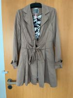 Trenchcoat kurzer Mantel von Lipsy London, Gr. 36, neuwertig Hessen - Herborn Vorschau