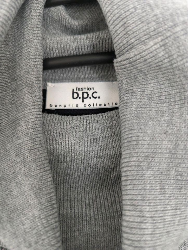 Tolles Strickkleid von bpc in Ansbach