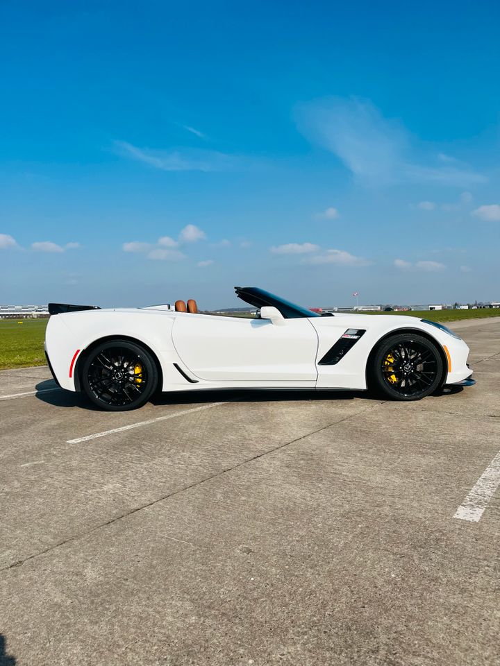 Corvette C7 Z06 Competition Cabrio 6.2l V8 CLEAN CARFAX 2.Hand in Freiberg