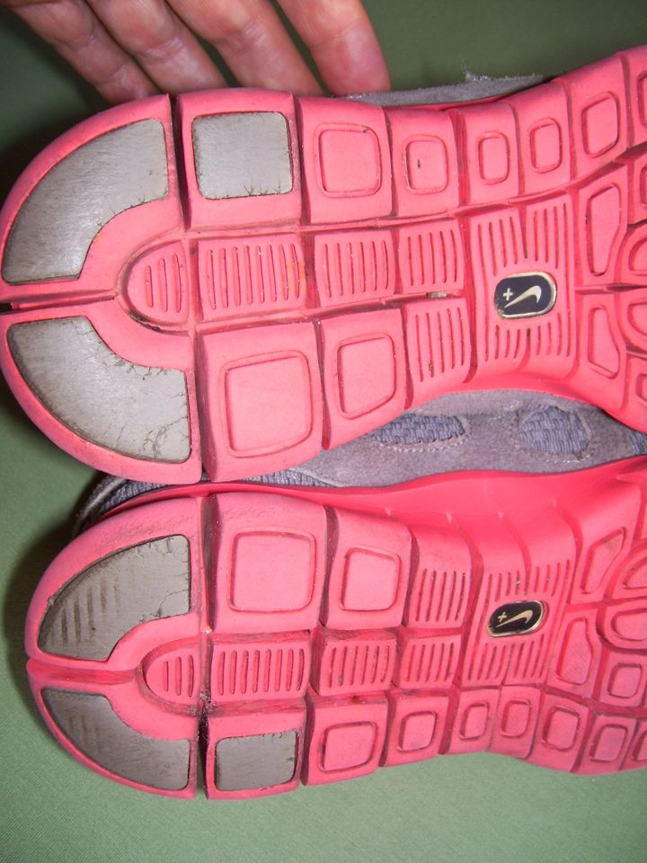 Nike Free 2 Serie Nike+ plus Grau Pink Gr. 41 Sneaker für Sensor in Berlin