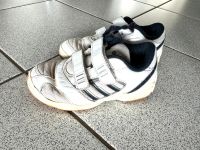 Adidas Sneakers“ Hallenschuhr— gr. 30‼️nur 3,50€ Hessen - Großenlüder Vorschau