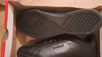 Reebok Sneaker Größe 44 schwarz classic ungetragen Nordrhein-Westfalen - Oberhausen Vorschau