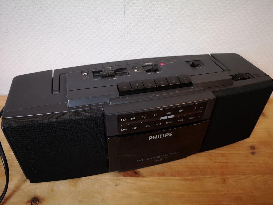 Vintage Radio Cassette Recorder Philips AQ5040 Baujahr 1993 in Braunschweig