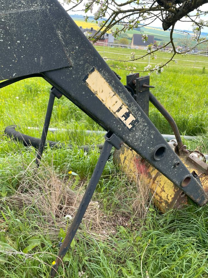 Frontlader Stoll AlS 3 in Großrinderfeld