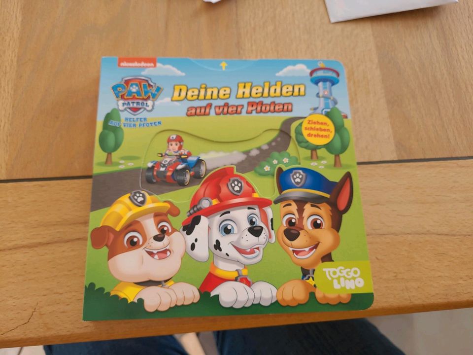 Paw Patrol  deine Helden auf vier Pfoten Kinderbuch Neu in Heroldsbach