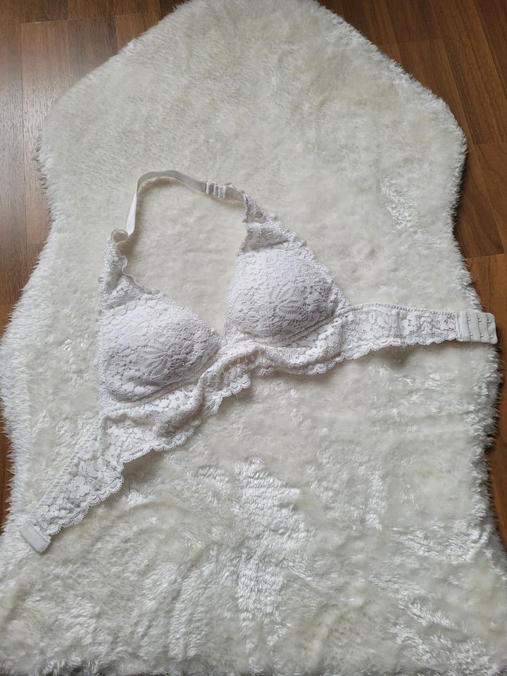 *NEU* Hunkemöller Neckholder Bralette weiß Gr.XS in Wolfsburg