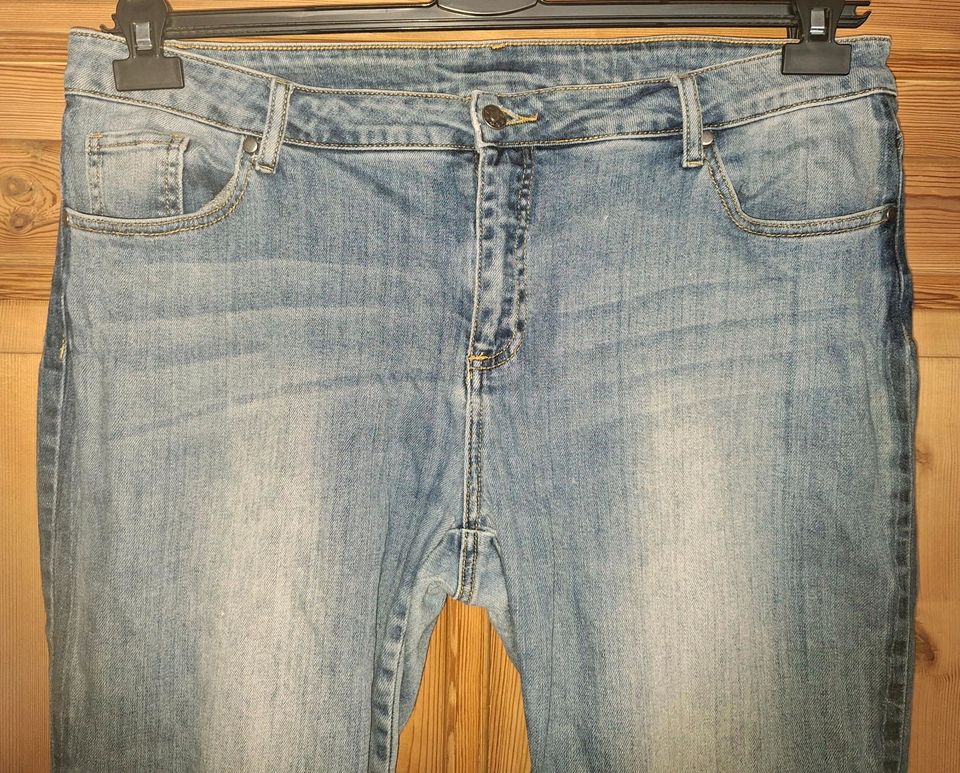 Gerne getrage Jeans von Best Conections, Gr. ca. 48-50, Maße beac in Kastellaun