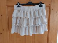 Volant Rock beige mit Lochmuster, mini Bayern - Wartenberg Vorschau