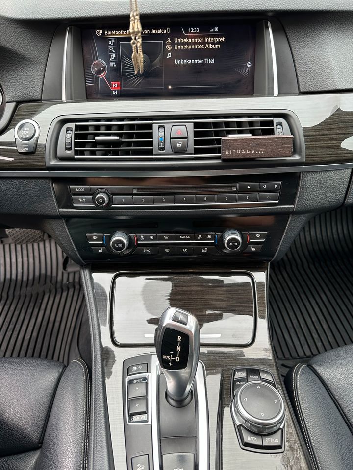 BMW 530d xDirve luxury line in Öhringen